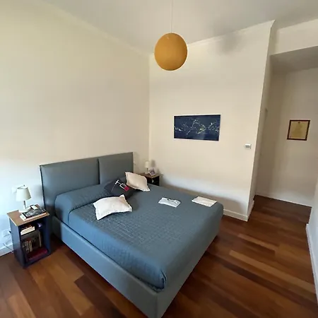 Bright In San Lorenzo - Feel At Apartamento
