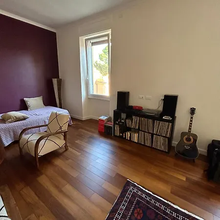 Bright In San Lorenzo - Feel At Apartamento