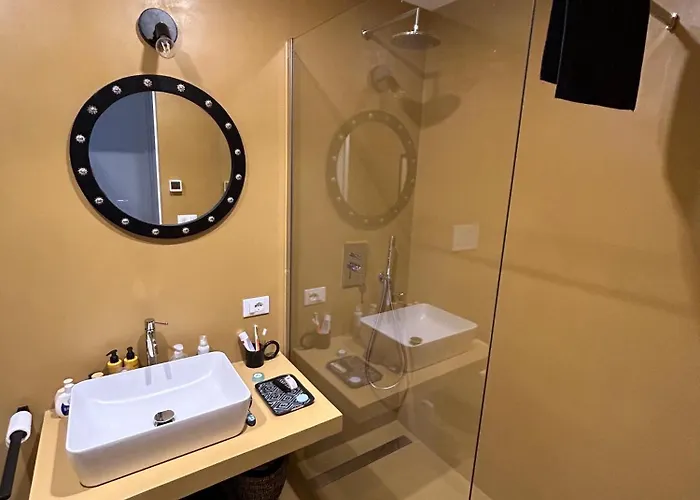 Lägenhet Bright In San Lorenzo - Feel At Rom