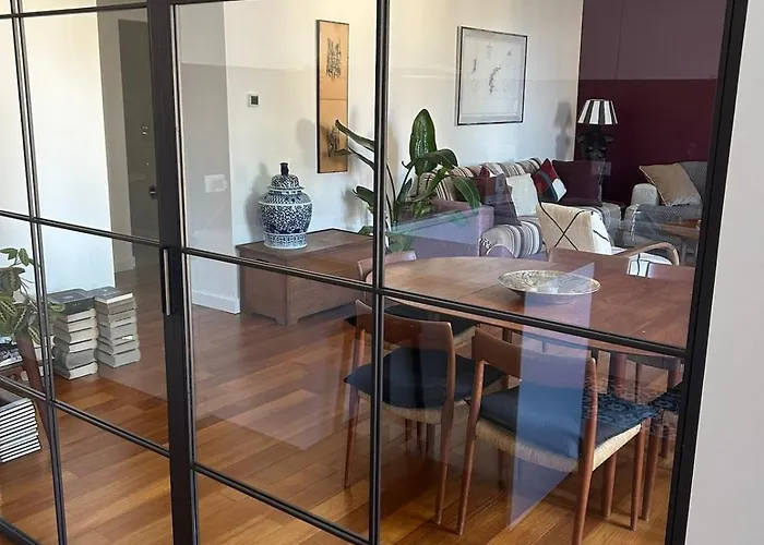 Bright In San Lorenzo - Feel At